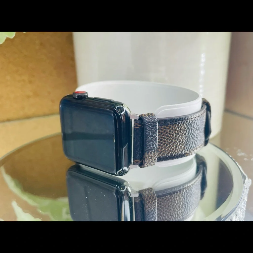 Cute Watchband For Apple Watch Any Series In Checkered Brown Design